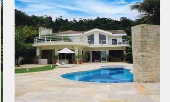 Imagem 2: Venda Sobrado de Alto Padrão 6 Dormitórios Pé na Areia em Condomínio - Praia Da Cocanha