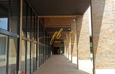 Imagem 3: Locação Sala Comercial 320m² na Galeria Arboville - Jacareí