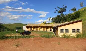 Imagem: Rancho 4.000 m² 4 Dormitórios - Freitas