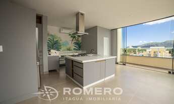 Imagem 2: Apartamento tipo cobertura com 3 dormitórios no Centro de Ubatuba, SP