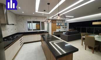 Imagem 2: Cobertura na praia das toninhas com 3 dormitórios, 2 vagas de garagem, Jacuzzi, piscina, v