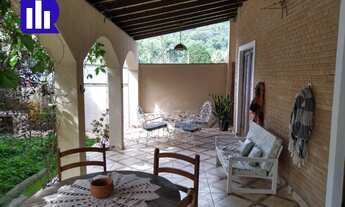 Imagem 2: Casa com 2 dormitórios, na Praia do Lázaro, em Ubatuba SP, com psicina e próxima à praia