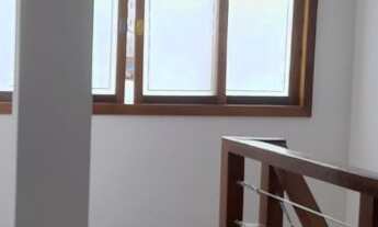 Imagem 6: Vende Sobrado e kitchenttes no Pereque Acu, Sendo 4 dormitórios e 1 suíte na frente e 2 ki