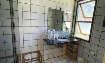 Imagem 5: Vende-se casa maravilhosa regiao central, com 5 quartos sendo 3 suites, 2 cozinhas e 3 vag