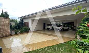 Imagem: Imóvel Residencial, 5 dormitórios na Rua