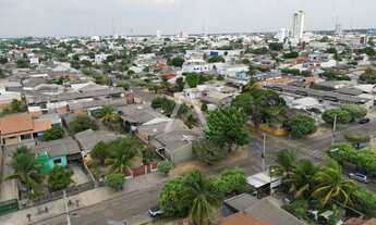 Imagem: Terreno, 752M² de Área Construída na