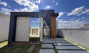 Imagem: Imóvel Residencial, 3 dormitórios na Rua