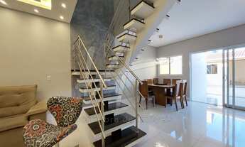 Imagem 4: Sobrado de 3 Dormitórios com Suíte e Closet, Escritório, Ar-Condicionado, Cozinha Independ