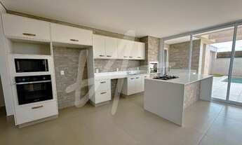 Imagem 5: Casa à venda no Santorini Residencial Club: 4 quartos, 4 suítes, piscina, segurança 24h e