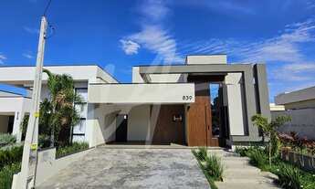 Imagem: Casa Exclusiva à Venda no Condomínio Real