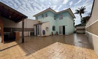 Imagem: Casa de dormitórios com 1 suíte de canto