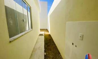 Imagem 2: Casa à venda em Guarapari-ES, bairro Santa Mônica: 2 quartos, 1 suíte, 1 sala, 2 banheiros