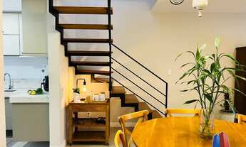 Imagem 4: Cobertura Duplex com vista para o mar. Composta por 4 quartos sendo 2 suítes.Área com chur