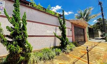 Imagem 2: SOBRADO EM CRAVINHOS