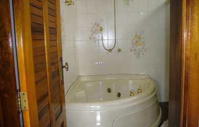 Imagem 4: Casa a venda prox a 14 de Dezembro