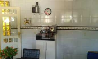 Imagem 7: Casa de Luxo em Pendotiba: 6 Quartos, 2 Suítes, 2 Salas, 6 Banheiros, 4 Vagas de Garagem