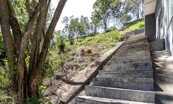 Imagem 3: Casa com 436m² no melhor condomínio de Pendotiba. Terreno com aproximadamente 1.500m² e mu