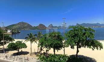 Imagem 2: Apartamento de Frente Praia de Icaraí com 4 Quartos, 1 Suíte e 243m² 1 por andar - Niteró