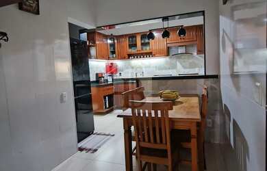 Imagem 6: Casa à venda em Itaipu, Niterói-RJ: 4 quartos, 1 suíte, 3 salas, 3 banheiros, 3 vagas, 202