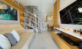 Imagem 2: Cobertura de Alto Padrão com 3 Quartos e 134m² no Cobiçado Bairro de Santa Rosa, Niterói-R