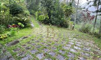 Imagem 2: Imperdível Sítio à Venda em Lumiar, Nova Friburgo-RJ: 2 Quartos, 1 Sala, 1 Banheiro, 1000
