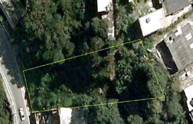 Imagem 5: Terreno em frente ao Iate Clube com 727m²