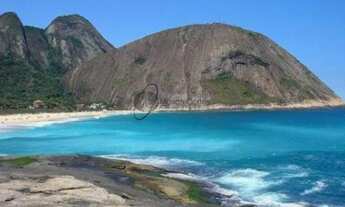 Imagem: Casa 5 quartos em Itacoatiara. Rua principal