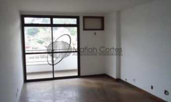 Imagem 4: Excelente 4qtos com 2 vgs, planta única no Centro