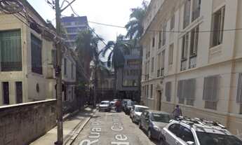 Imagem 4: Leilão de Apartamento na Rua Presidente Carlos de Campos, com 70m² - Laranjeiras