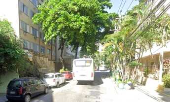 Imagem 3: Leilão de Apartamento na Rua Deputado Soares Filho, com 3 quartos - Tijuca