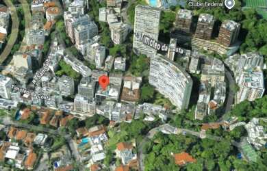 Imagem 2: Leilão de Apartamento de Luxo no Leblon: 4 Quartos, 3 Salas, 3 Vagas na Zona Sul do Rio de