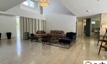 Imagem 3: Leilão de Casa Luxuosa na Barra da Tijuca: 6 Quartos, 3 Suítes, 3 Salas, 4 Banheiros, 6 Va