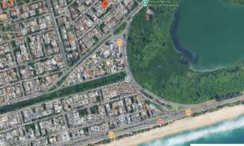 Imagem 2: Leilão de Apartamento Exclusivo com 2 Quartos e 2 Vagas no Recreio dos Bandeirantes, Rio d