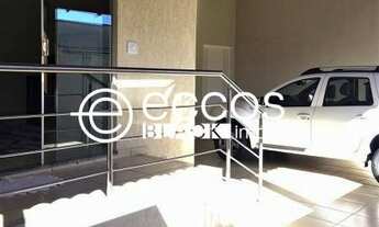 Imagem 2: Casa a venda no bairro Alto Umuarama II