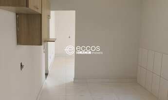 Imagem 6: CASA RESIDENCIAL em UBERLÂNDIA - MG, GRANADA