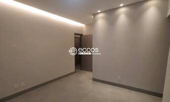 Imagem 7: Casa em condomínio fechado com 4 suítes na Zona Sul