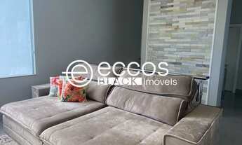 Imagem 7: Casa em condomínio em dois pavimentos com 4 suítes para venda na Zona Sul