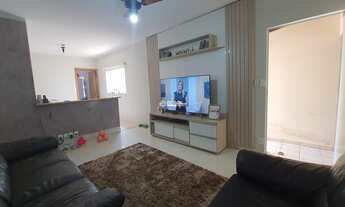 Imagem: Casa com 3 quartos para venda no bairro