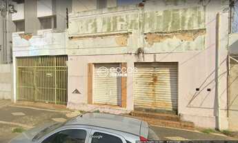 Imagem: Terreno para venda em excelente localização