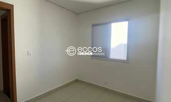 Imagem 2: Apartamento com 2 quartos para venda no bairro Jardim Califórnia