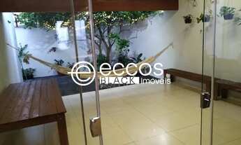 Imagem 5: Ótima casa em condomínio com 4 quartos para venda no bairro Jardim Holanda