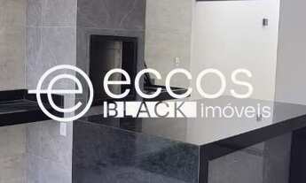 Imagem: Casa à venda no bairro Jardim Karaíba