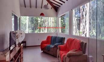 Imagem 6: Imóvel à venda com três casas com acessos independentes, para moradia e própria e investim