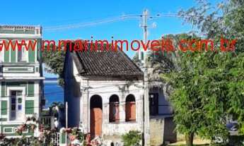 Imagem 5: Casa à venda no centro de Itacaré/BA, com frente para duas ruas, a poucos metros do Mar e