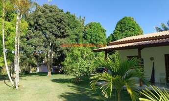 Imagem: Sítio com 3.8 hectares (38 mil m²), com