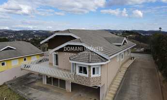 Imagem: 6 dormitórios, 3 suíte, 4 vagas na garagem