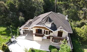 Imagem 2: CASA RESIDENCIAL em CAMPOS DO JORDÃO - SP, Região de Capivari