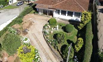 Imagem 2: CASA RESIDENCIAL em CAMPOS DO JORDÃO - SP, Região de Capivari