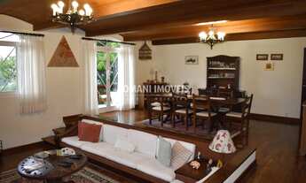 Imagem 6: CASA RESIDENCIAL em CAMPOS DO JORDÃO - SP, Região do Alto da Vila Inglesa