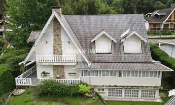 Imagem 2: CASA RESIDENCIAL em CAMPOS DO JORDÃO - SP, Região do Alto do Capivari